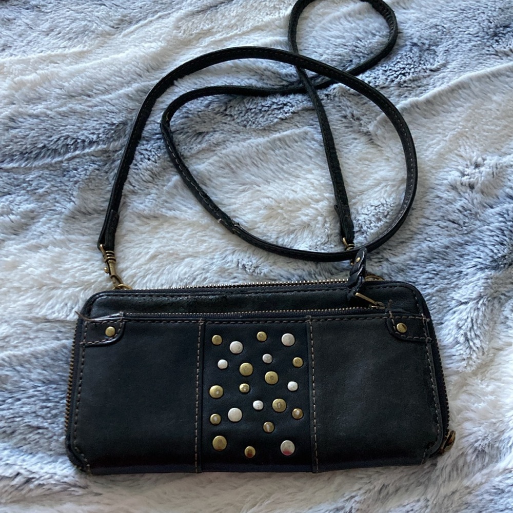 Leather Crossbody Wallet with detachable
Strap